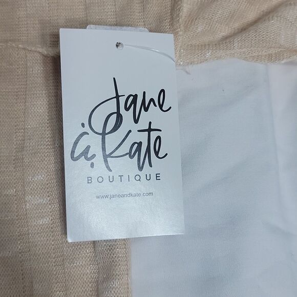 WOMENS Brand New Haptics by Holly Harper- Cream of the Crop Top Med in Oatemal - Picture 7 of 9